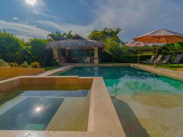 Casa en Club de Golf Santa Fe, Xochitepec Morelos.
