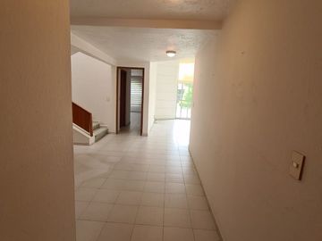Renta en El Paraiso, Jiutepec, Mor.