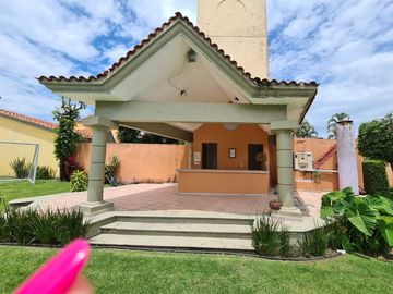 Renta en El Paraiso, Jiutepec, Mor.