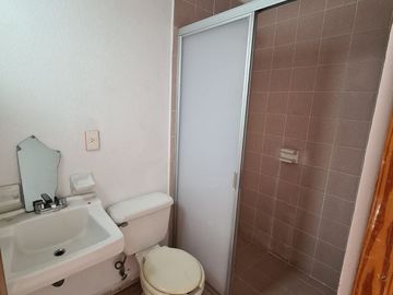 Renta en El Paraiso, Jiutepec, Mor.