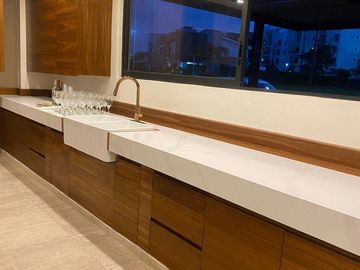 Espectacular residencia en Fracc Paraiso Country Club, Morelos