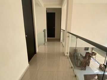Linda casa en venta en fraccionamiento en Av. Palmira, Mor.