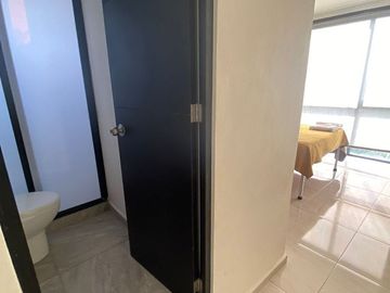 Linda casa en venta en fraccionamiento en Av. Palmira, Mor.