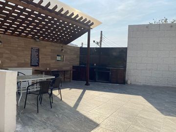 Linda casa en venta en fraccionamiento en Av. Palmira, Mor.