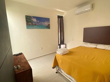 Linda casa en venta en fraccionamiento en Av. Palmira, Mor.