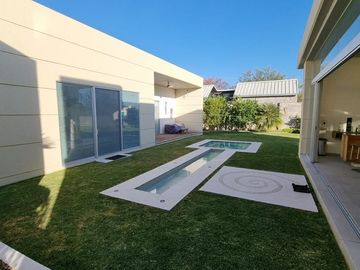 Hermosa residencia en Club de Golf Santa Fe, Morelos