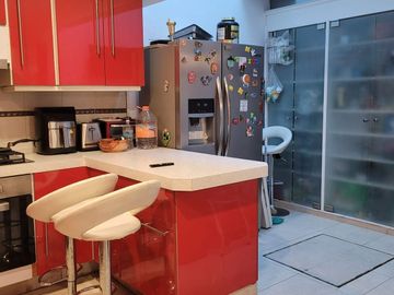 Linda y muy comoda casa en venta en Jardines del pedregal
