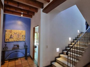 Espectacular residencia en Los Apantles, Morelos