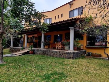 Linda casa en venta en Camino Real, Limoneros en Morelos