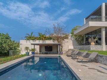 Espectacular Casa en Club de Golf Santa Fe, en Xochitepec Mor