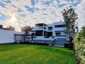 Espectacular Casa en Club de Golf Santa Fe, en Xochitepec Mor