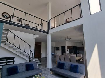 Linda casa en Fracc. Club de Golf Santa Fe, Morelos