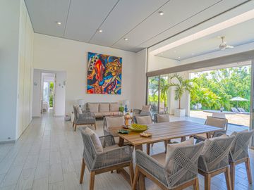 Espectacular residencia en Fracc. Club de Golf Santa Fe, Morelos