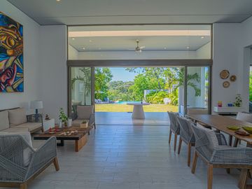 Espectacular residencia en Fracc. Club de Golf Santa Fe, Morelos