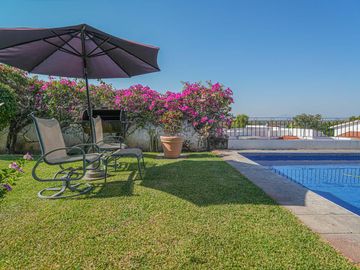 Casa en venta en Fracc. Colinas de Santa Fe, en Xochitepec, Morelos