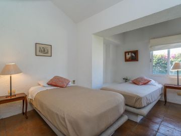 Casa en venta en Fracc. Colinas de Santa Fe, en Xochitepec, Morelos