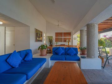 Casa en venta en Fracc. Colinas de Santa Fe, en Xochitepec, Morelos