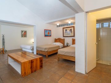Casa en venta en Fracc. Colinas de Santa Fe, en Xochitepec, Morelos