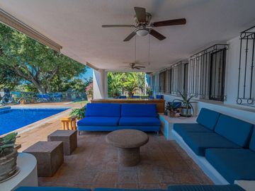 Casa en venta en Fracc. Colinas de Santa Fe, en Xochitepec, Morelos