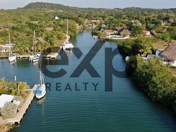 VENTA DE CASA EN CONDOMINIO MARINA DE BARU CARTAGENA inversion CON VISTA AL MAR
