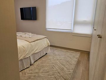 VENDE AMPLIA CASA (15) EN CHIGUAYANTE. (NUEVA)