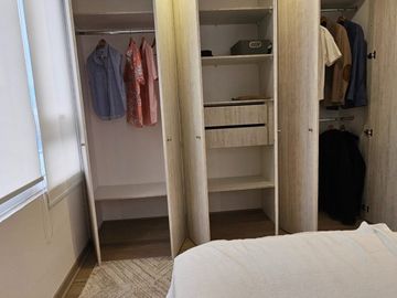 VENDE AMPLIA CASA (15) EN CHIGUAYANTE. (NUEVA)