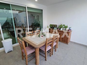 Casa en venta Grand Juriquilla - (3)