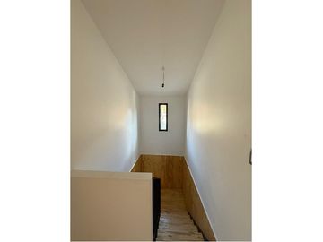 Tu Sueño en Vitacura: Casa 100% remodelada