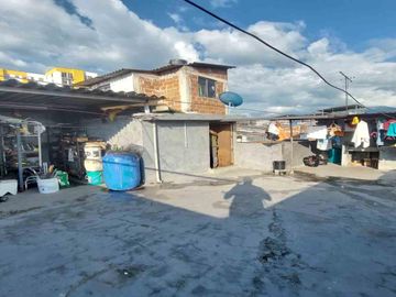 CASA EN VENTA / BARRIO GRANADA / ARMENIA QUINDIO