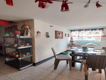 CASA EN VENTA / BARRIO GRANADA / ARMENIA QUINDIO