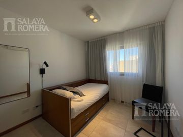 Departamento  en venta en Olivos, piso alto 4 ambientes