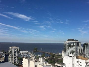Departamento  en venta en Olivos, piso alto 4 ambientes