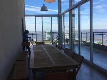 Departamento  en venta en Olivos, piso alto 4 ambientes