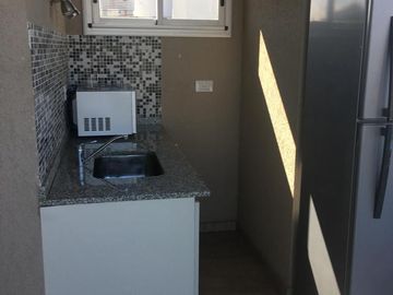 Departamento  en venta en Olivos, piso alto 4 ambientes