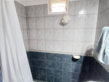 Hermoso Chalet   Cabaña en lote de 500m2, a metros del mar!!  Nueva Atlantis.