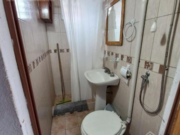 Hermoso Chalet   Cabaña en lote de 500m2, a metros del mar!!  Nueva Atlantis.