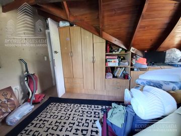 Hermoso Chalet   Cabaña en lote de 500m2, a metros del mar!!  Nueva Atlantis.