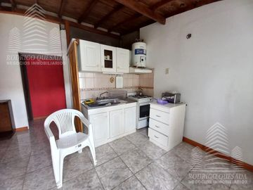 Hermoso Chalet   Cabaña en lote de 500m2, a metros del mar!!  Nueva Atlantis.