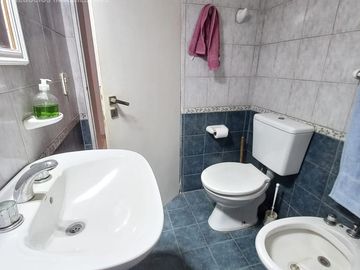 Hermoso Chalet   Cabaña en lote de 500m2, a metros del mar!!  Nueva Atlantis.