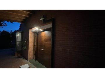 ARRIENDO CASA CON 3 HABIT. EN PARCELACION LLANOGRANDE