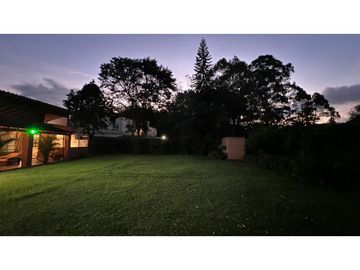 ARRIENDO CASA CON 3 HABIT. EN PARCELACION LLANOGRANDE