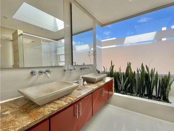 Linda casa en Chia, Condominio La Esperanza con piscina