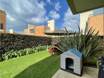 Linda casa en Chia, Condominio La Esperanza con piscina
