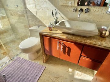 Linda casa en Chia, Condominio La Esperanza con piscina