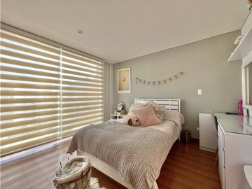 Linda casa en Chia, Condominio La Esperanza con piscina
