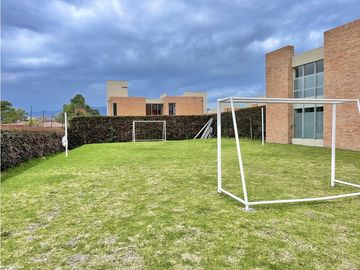 Linda casa en Chia, Condominio La Esperanza con piscina