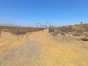 Sitio en Venta en Condominio Agua Dulce, cercano a Huentelauquen.