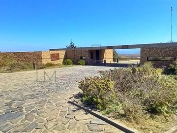 Sitio en Venta en Condominio Agua Dulce, cercano a Huentelauquen.