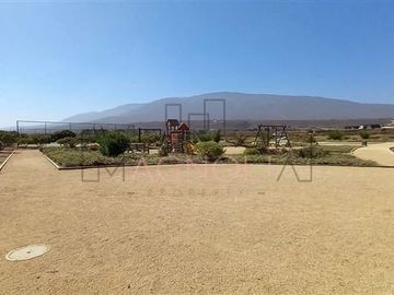 Sitio en Venta en Condominio Agua Dulce, cercano a Huentelauquen.