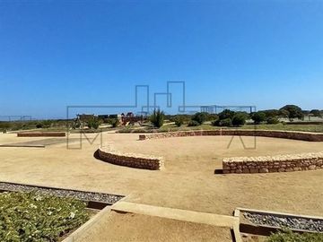 Parcela en Venta en Condominio Agua Dulce, cercano a Huentelauquen.